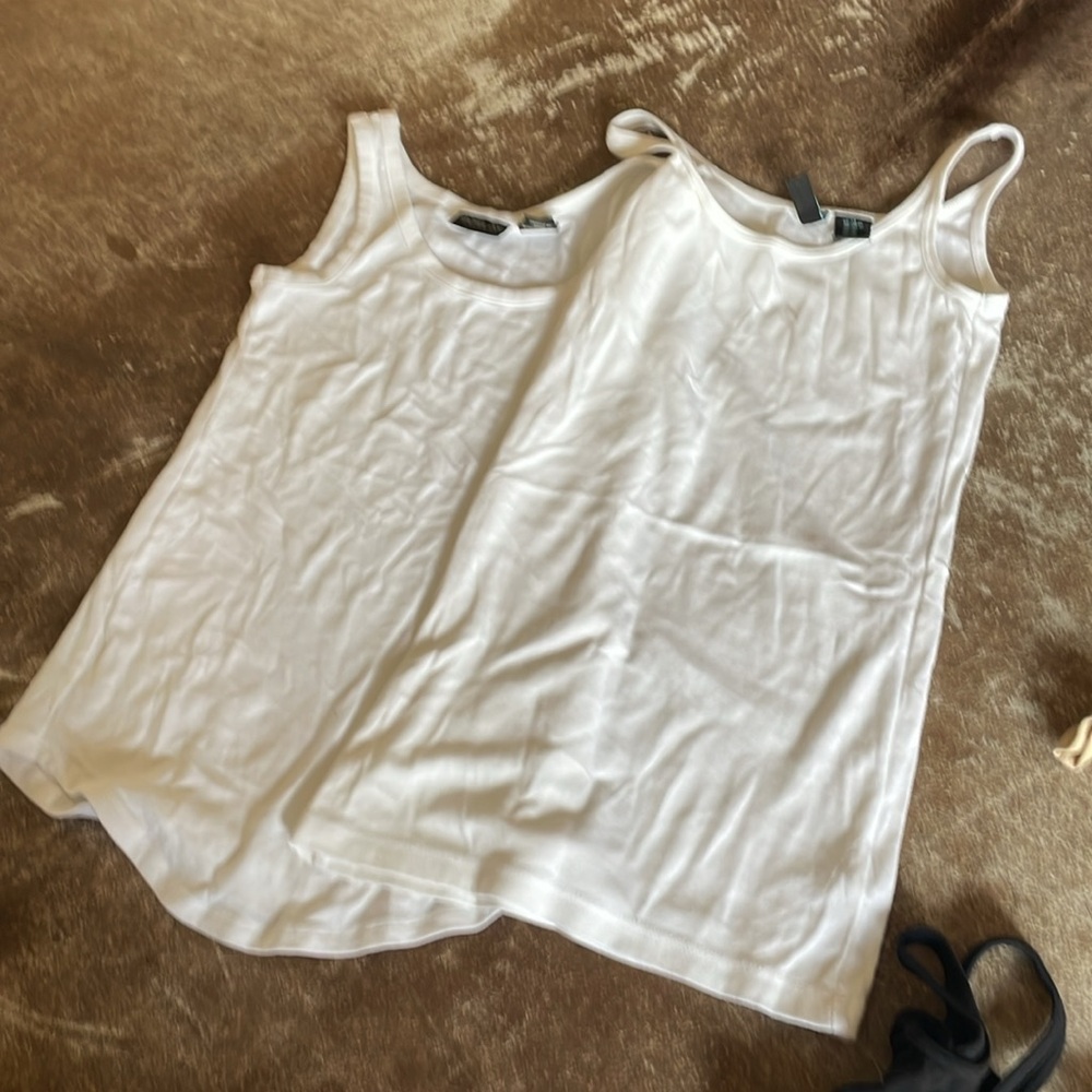 Set of 8 tanks. Cynthia Rowley, Rachel Zoe. Black, grey, white. Cream - Picture 2 of 9